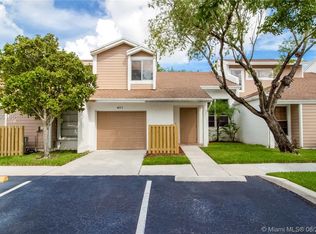 627 Woodgate Cir #C, Sunrise, FL 33326