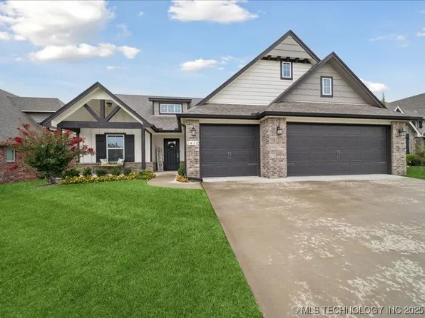 1418 E New Orleans Pl, Broken Arrow, OK 74011