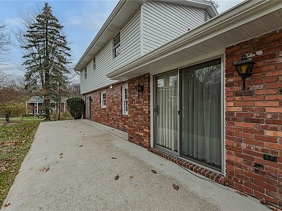 3rd image of 1305 Clearview Dr