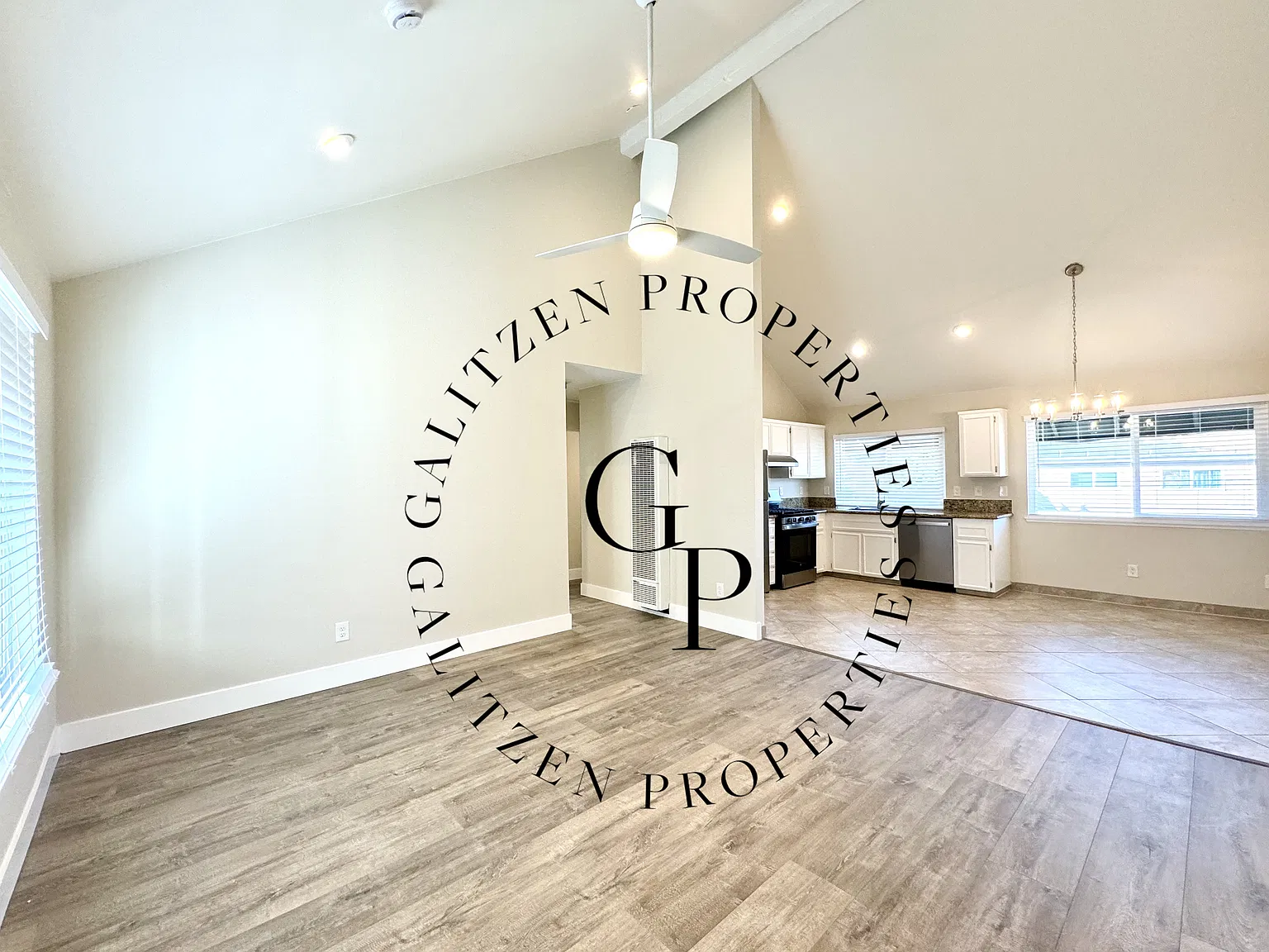 2 bed, 820 sqft, $2,850 — Photo 1