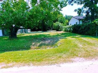 8206 Tower St, Houston, TX 77088