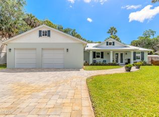 1107 S Orange St, New Smyrna Beach, FL 32168