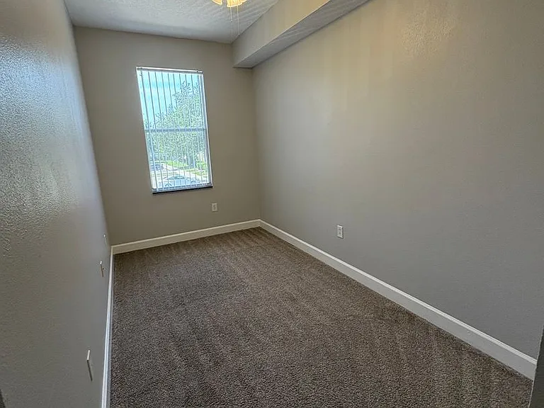 2017 Grand Oak Dr — Photo 16