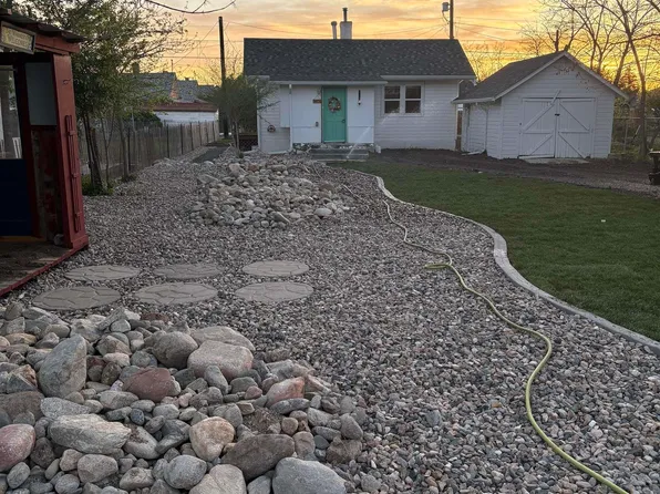 1003 13th St, Wheatland, WY 82201