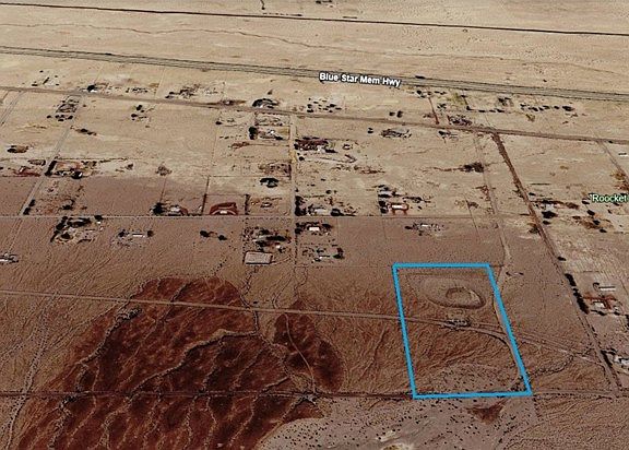 3rd image of 47100 Autumn Leaf Rd