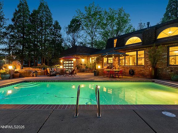 5th image of 2570 Sharon Way