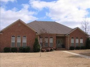 920 Cypress Knoll Rd, Jonesboro, AR 72405