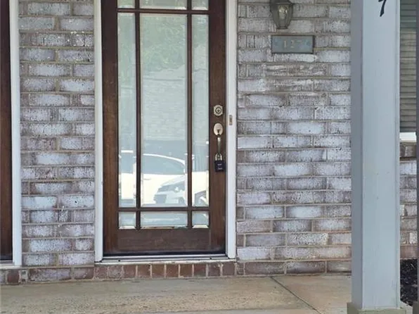 127 Rondak Cir SE, Smyrna, GA 30080