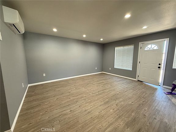 5th image of 7336 Cleon Ave