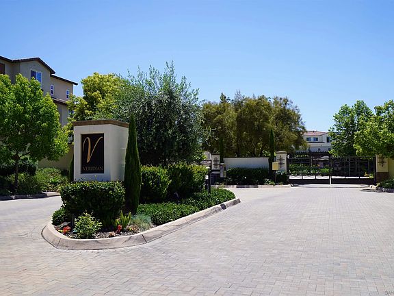 2nd image of 16046 Veridian Cir