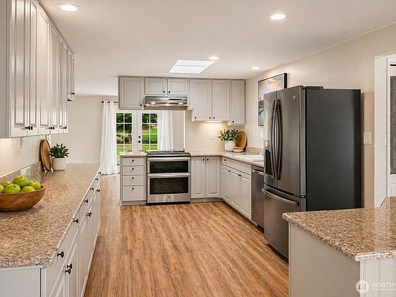 5th image of 17632 SE 123rd Place