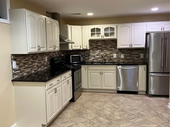 9537 Evergreen Cir, Fredericksburg, VA 22407