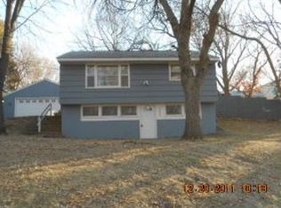 5635 Glen Moor Cir, Minnetonka, MN 55345