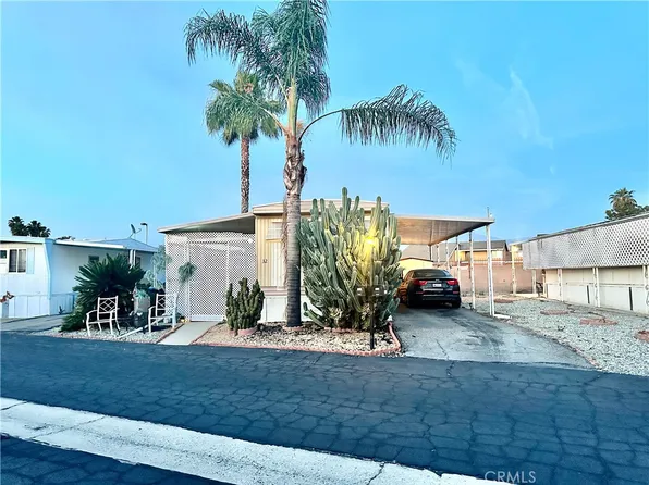 332 N Lyon Ave #32, Hemet, CA 92543