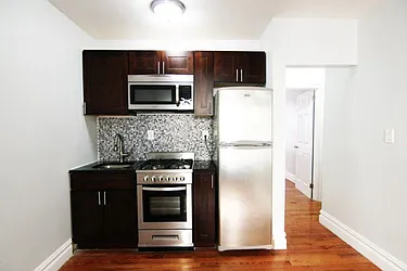 Rented by Ledvech Group