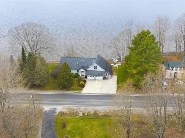 381 Cedar Grove Road, Dresden, ME 04342
