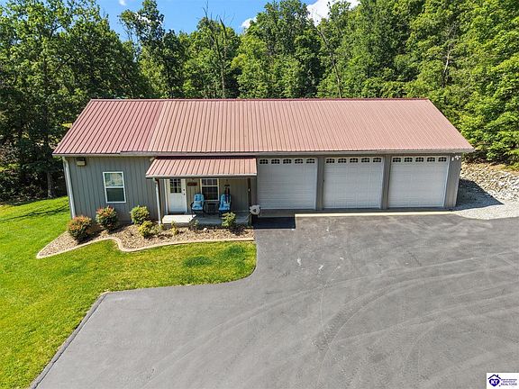 3rd image of 132 Cypress Ln