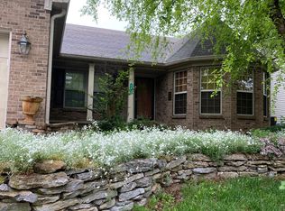 2877 Sandersville Rd, Lexington, KY 40511