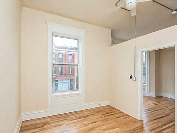 5th image of 1463 W Chicago Ave APT 2