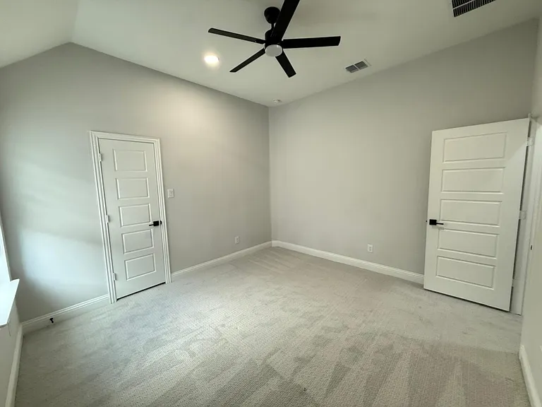 10678 Grayhead Dr — Photo 14