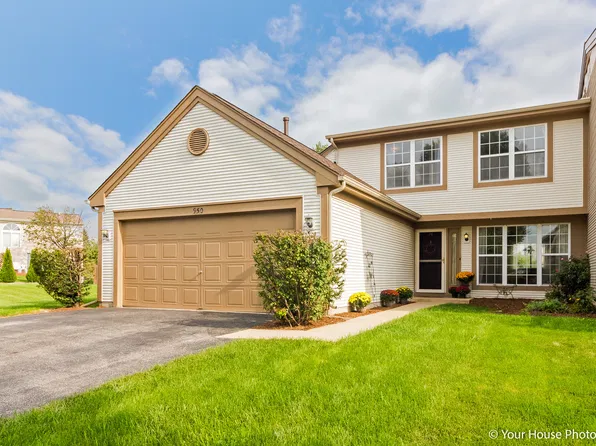 950 Fox Chase Dr, Round Lake Beach, IL 60073