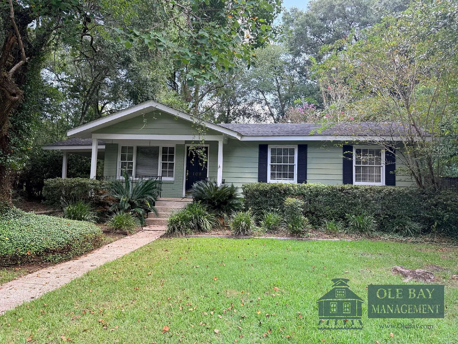 3 bed, 2.0 bath, $1,700 — Photo 1
