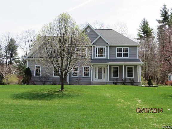 3rd image of 104 Virginia Pl