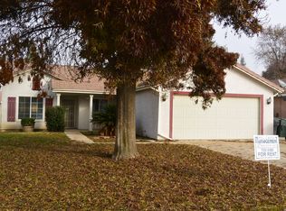 4222 E Paradise Ave, Visalia, CA 93292