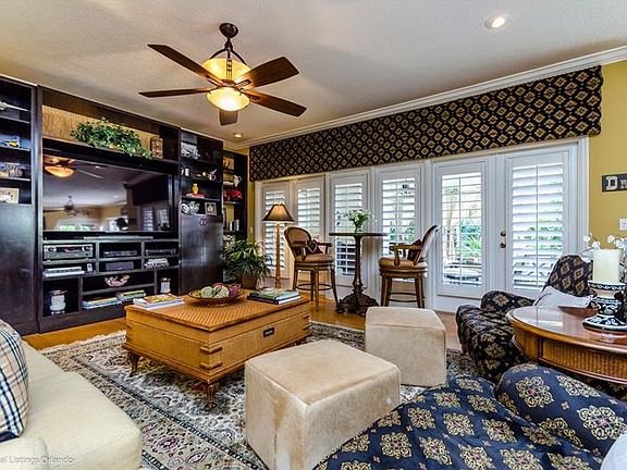 5th image of 8918 Jonathan Manor Dr