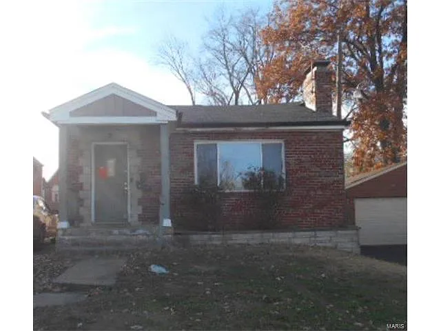 8917 Halls Ferry Rd photo 1