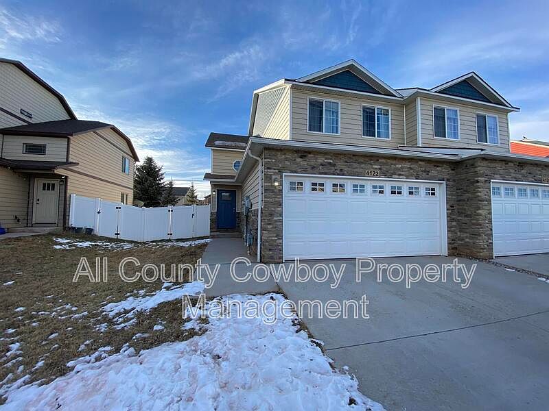 1st image of 4122 Moraine St