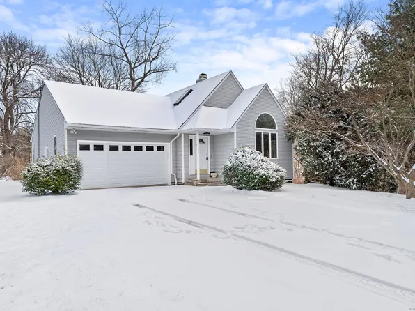 172 South Center Street, Windsor Locks, CT 06096