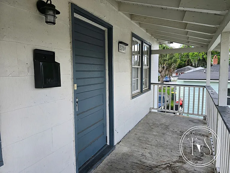 3708 Montgomery St — Photo 3