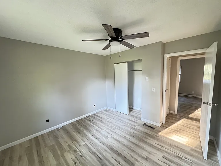 328 E Highland Ave #C — Photo 3