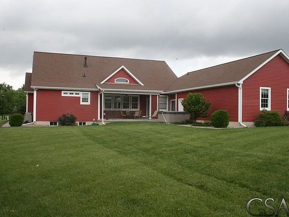 2nd image of 1370 Jackson Dr