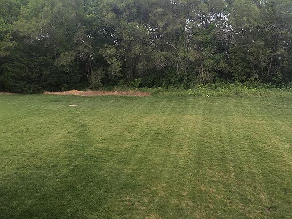 Great backyard space