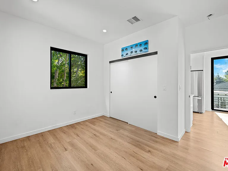 2646 Westwood Blvd — Photo 33