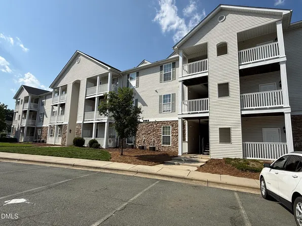 3009 Winston Dr APT 96, Burlington, NC 27215