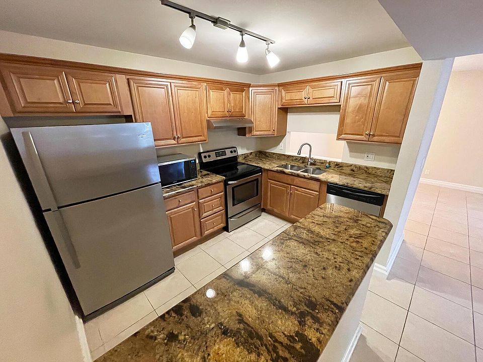 1st image of 6467 Chasewood Dr APT A