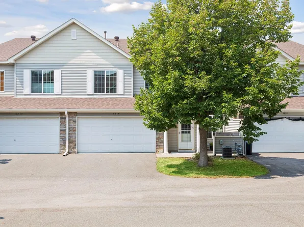 5216 207th St N, Forest Lake, MN 55025