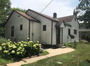 5810 Friedly Dr, Toledo, OH 43623