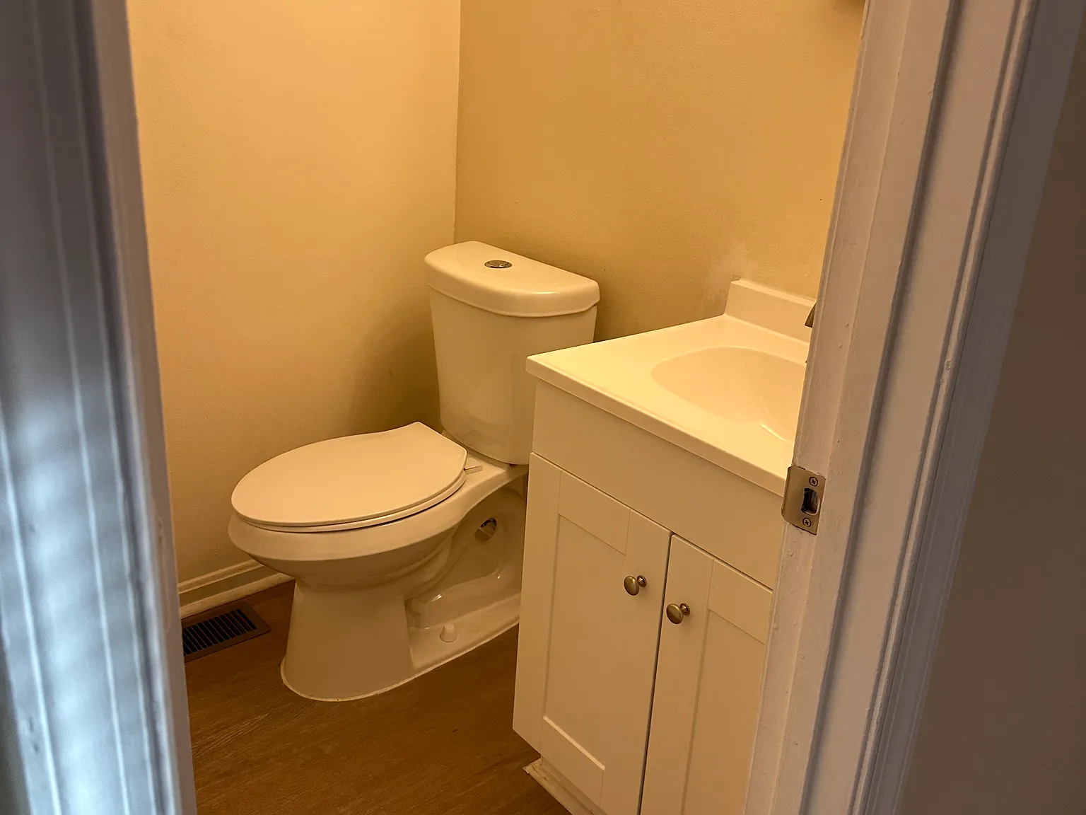 4453 Eagle Ct — Photo 4