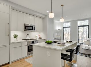 Stratus, Boston, MA 02135