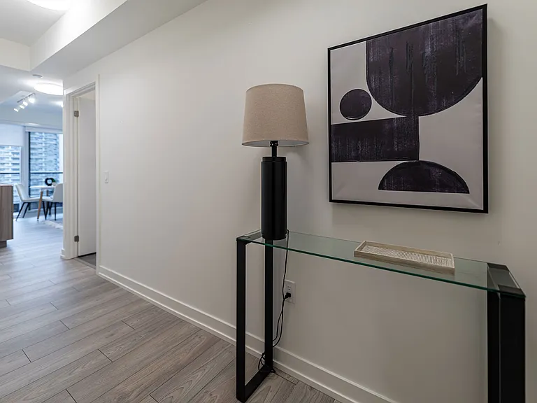 223 Redpath Ave — Photo 163