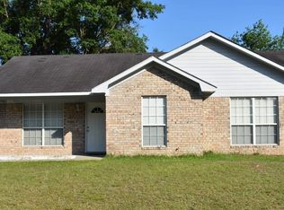 2576 Zachary Ct, Hinesville, GA 31313