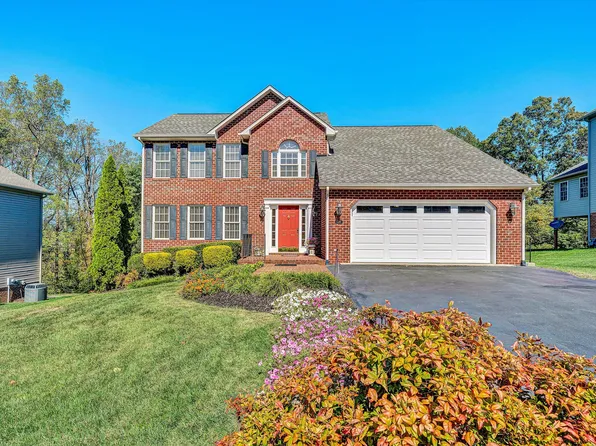 1336 Crutchfield St, Roanoke, VA 24019