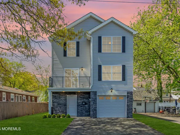 15 Sunset Street, Keansburg, NJ 07734