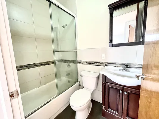 Rented by Nest Seekers International | media 3