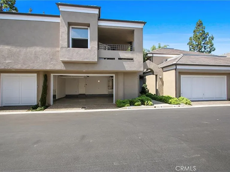 118 Baycrest Ct — Photo 13