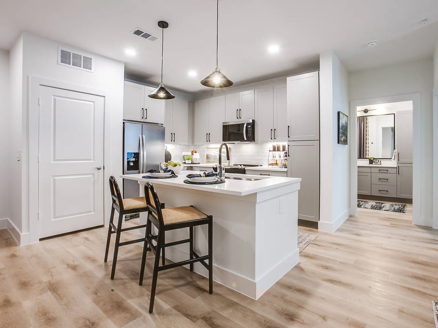 Aura Northline — Photo 2